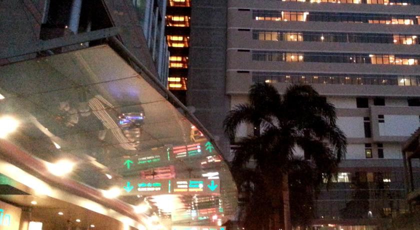Pinnacle Dream Bangkok Bagian luar foto