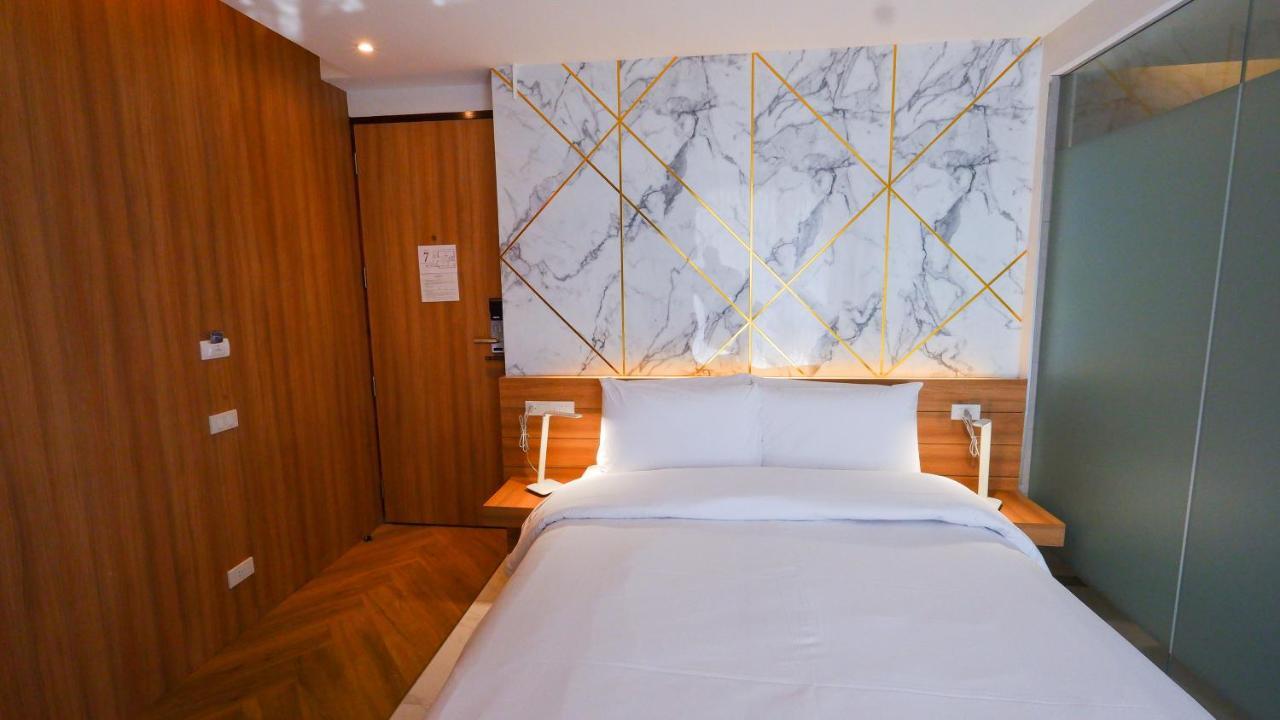 Pinnacle Dream Bangkok Bagian luar foto